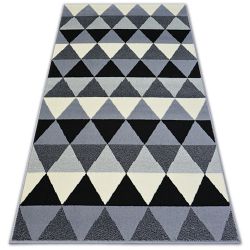 Alfombra BCF BASE TRIANGLES 3813 Triángulos negro/gris