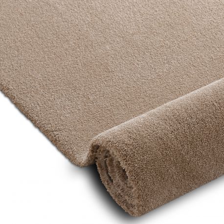 Fitted carpet STAR beige 35