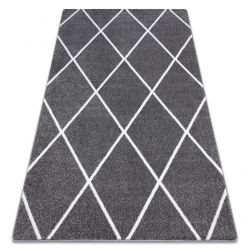 Carpet SKETCH - F728 grey /white trellis - Diamonds