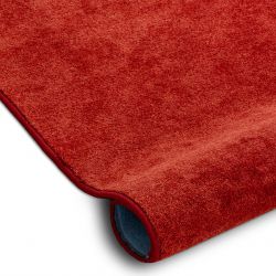 Fitted carpet SERENADE 316 red