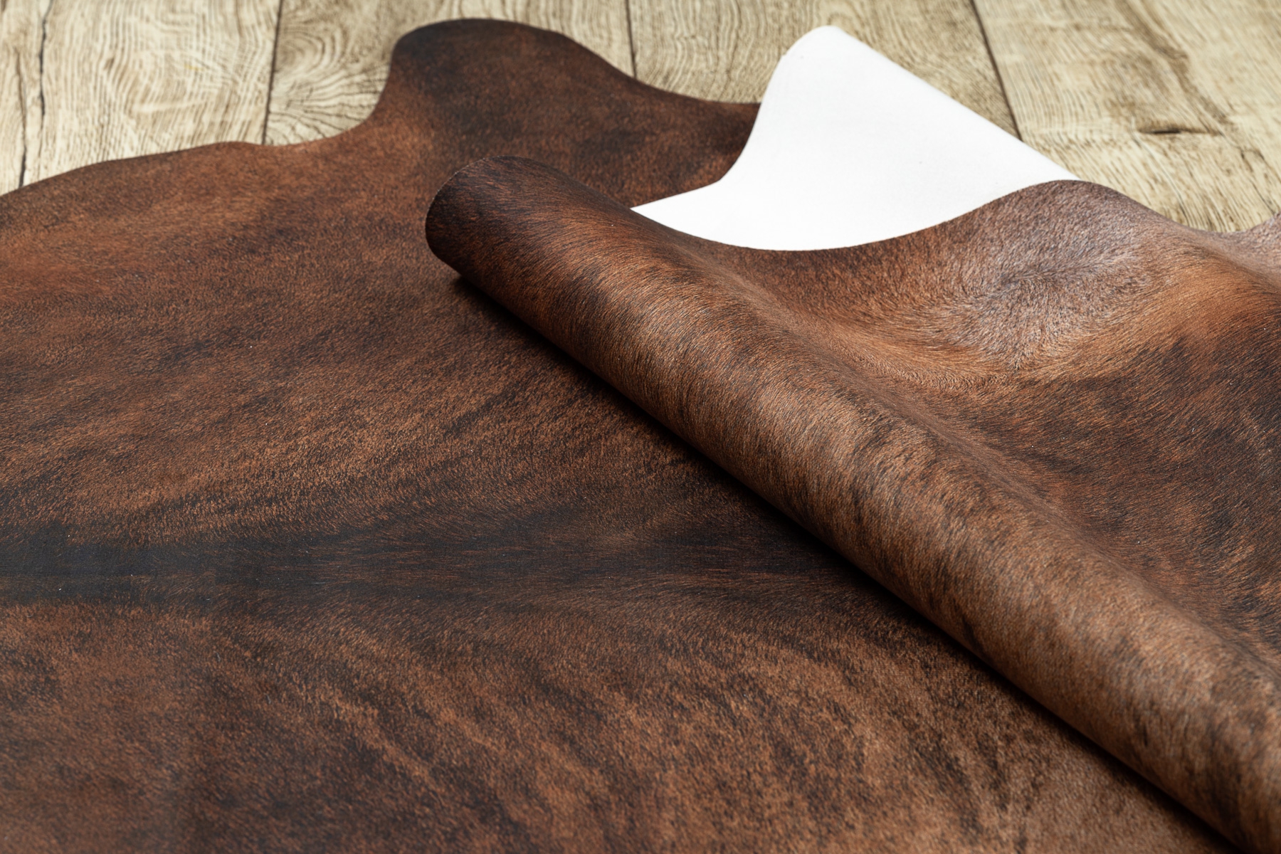 Coperta In Finta Pelle Bovina NativeSkins – Morbida, Grande E Vegana (Lavabile In Lavatrice)