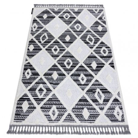 Килим MAROC P662 диаманти черно / бял Берберски марокански шаги ресни