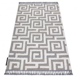 Koberec MAROC P655, šedo-bílá - střapce, Labyrint-řecký vzor, Berber, Maroko, Shaggy