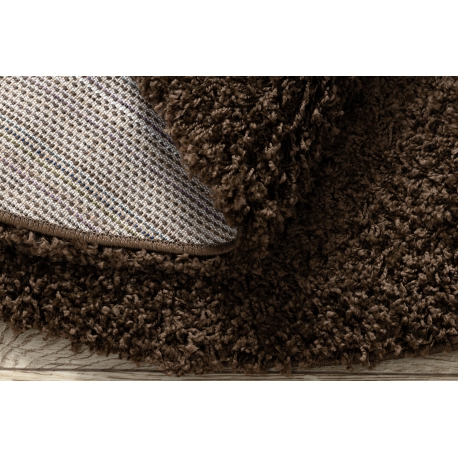 Kulatý koberec SOFFI shaggy 5cm hnědý kruh 100 cm
