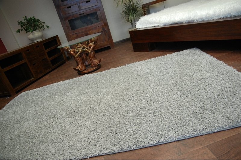 Ковер shaggy 113. Икеа ковер шегги. Ковер шегги в интерьере гостиной. Ковер shaggy. Ковер белый шегги.