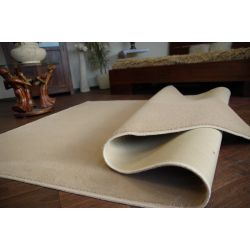 Fitted carpet ULTRA 90 beige